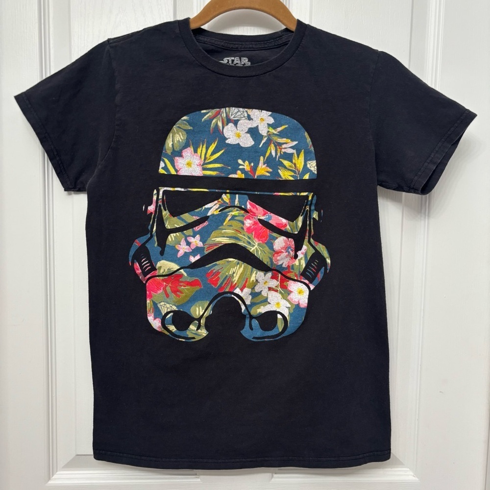 Black Floral Stormtrooper Graphic Tee | Star Wars S
